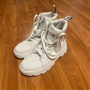 Doc Martens Combs Boot Womens